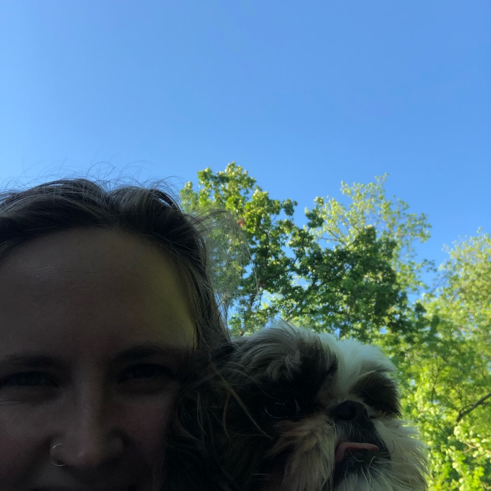 Meet your Posher, Claire